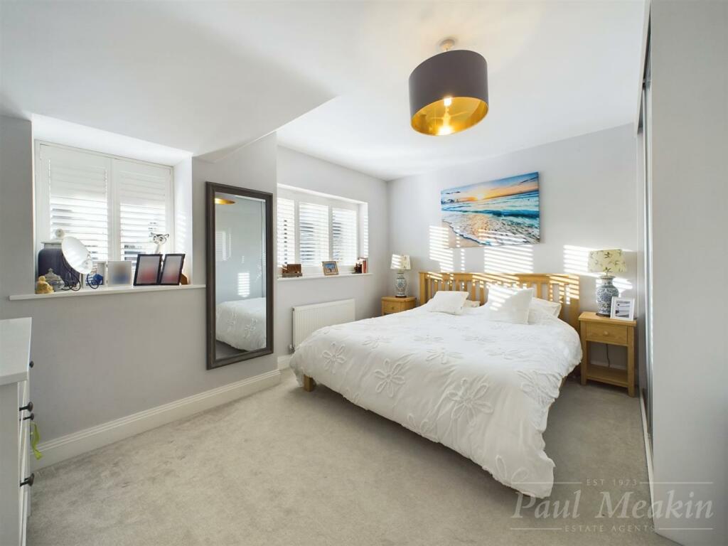 Additional image 11 of Cranleigh Close, South Croydon