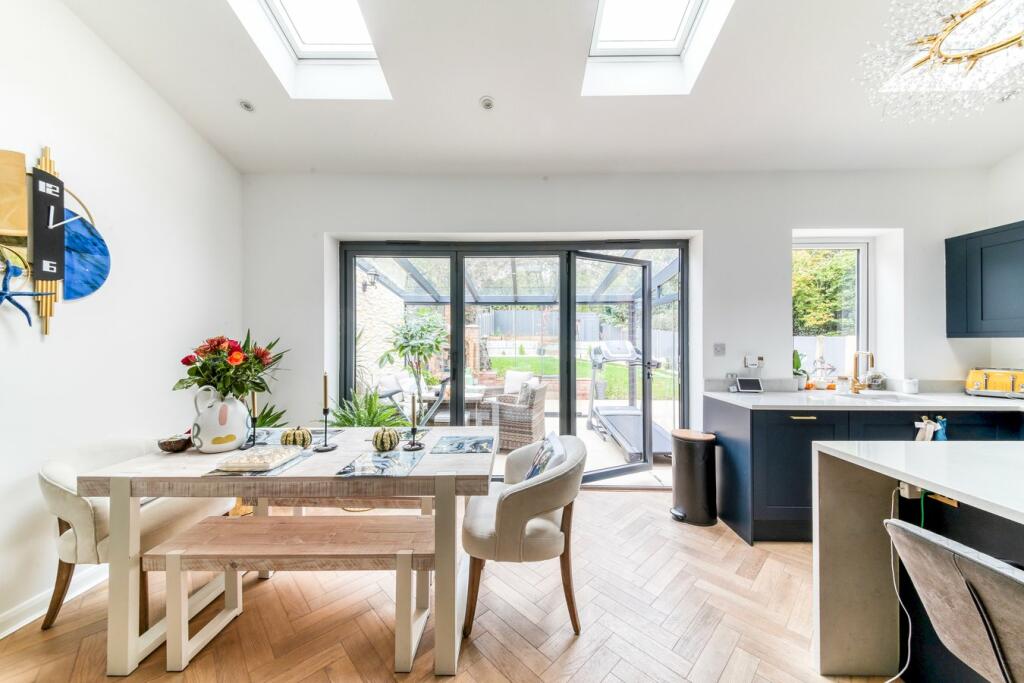 Additional image 6 of Selsdon Park Road, South Croydon, CR2