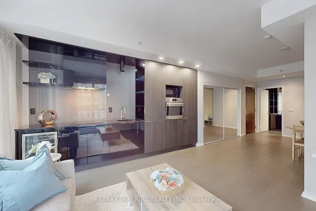 Additional image 15 of 70 Temperance St Unit 1803