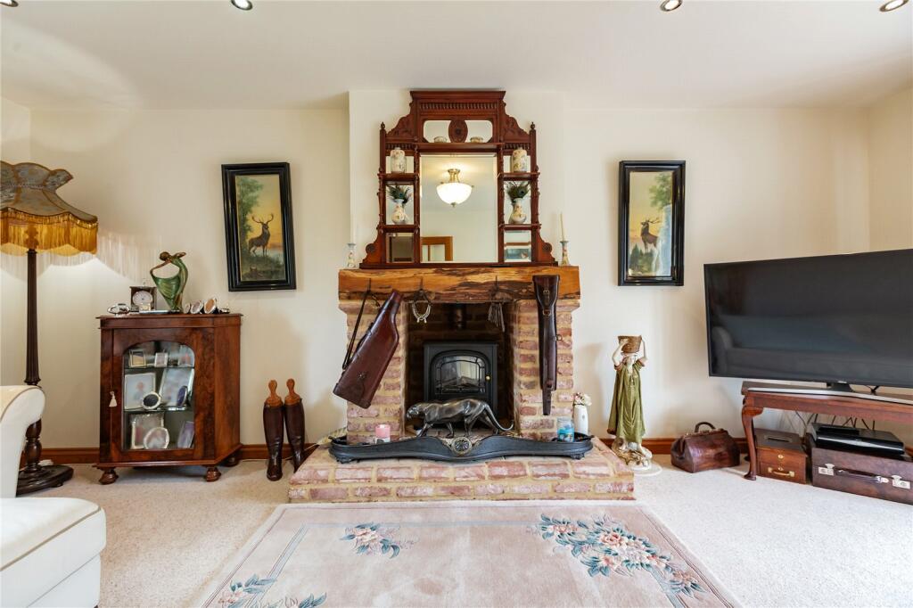 Additional image 8 of Main Road, Bicknacre, CM3