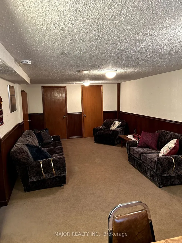 Additional image 18 of 61 Medford Ave