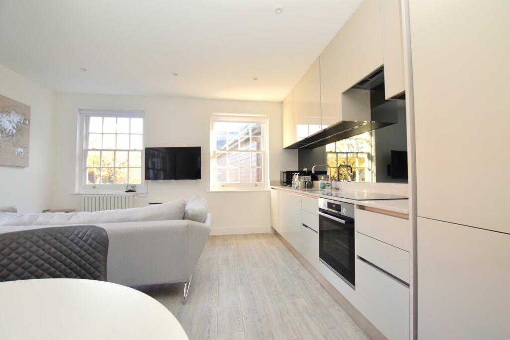 Additional image 5 of Chapel Street, Billericay, CM12