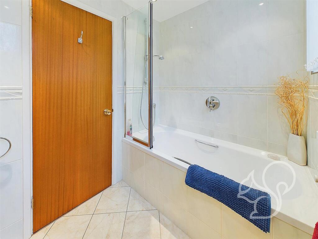 Additional image 18 of Links View, Newton