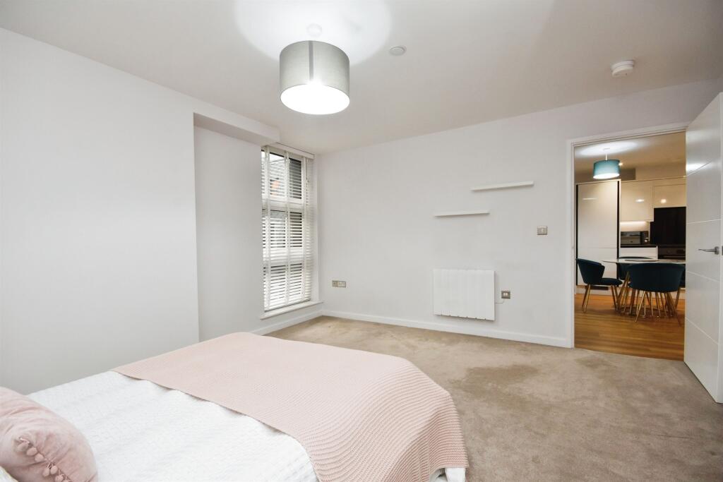 Additional image 9 of Ingrave Road, Brentwood