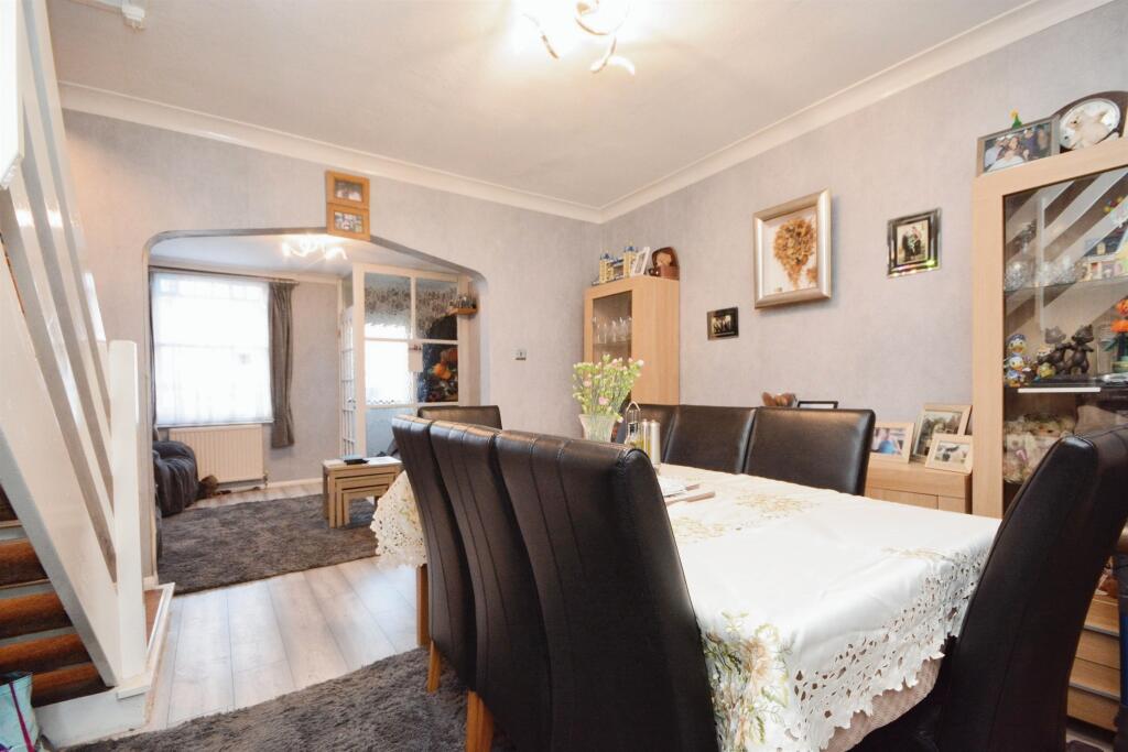 Additional image 4 of Grange Hill, Coggeshall, Colchester