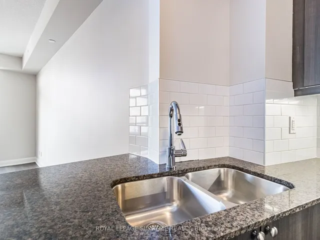 Additional image 33 of 25 Fontenay Crt Unit 607