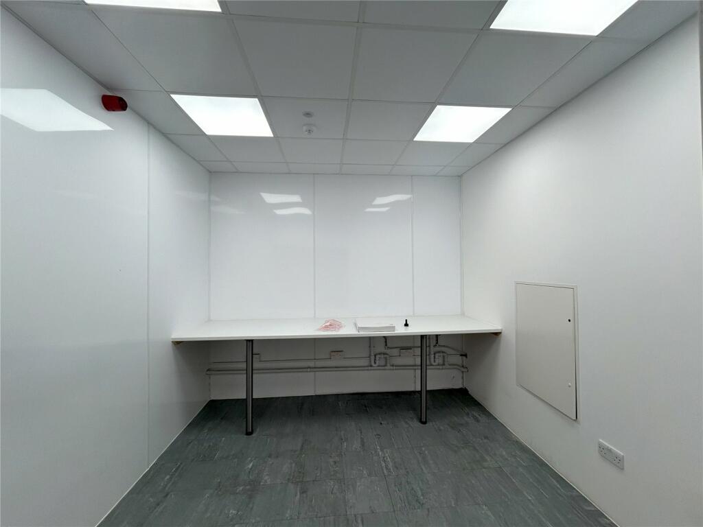 Additional image 7 of Springwood Drive, Braintree, Essex, CM7