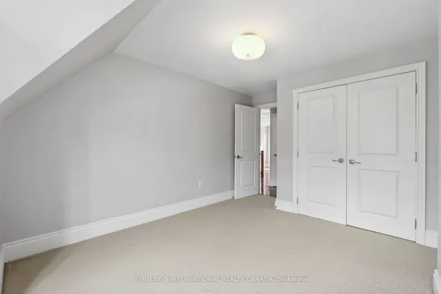 Additional image 31 of 89 Bernard Ave