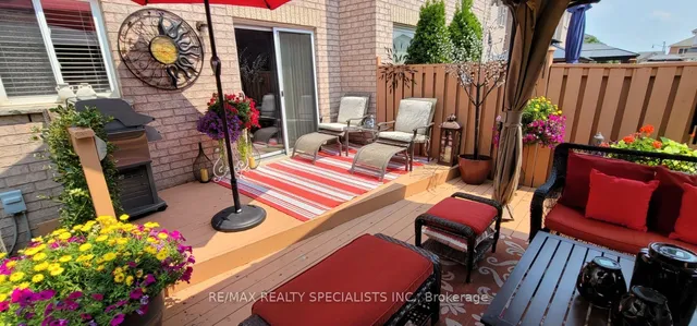 Additional image 38 of 83 Spicebush Terr