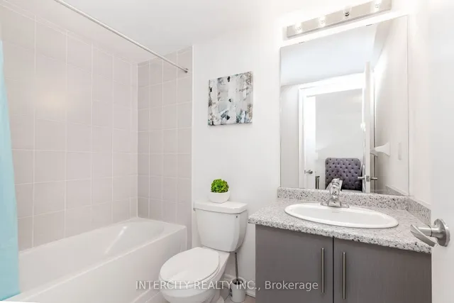 Additional image 10 of 9 Queenpost Dr