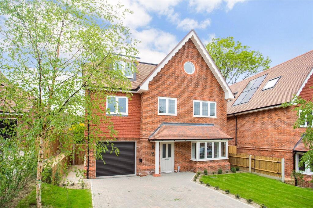 Additional image 8 of Harestone Drive, Caterham, CR3