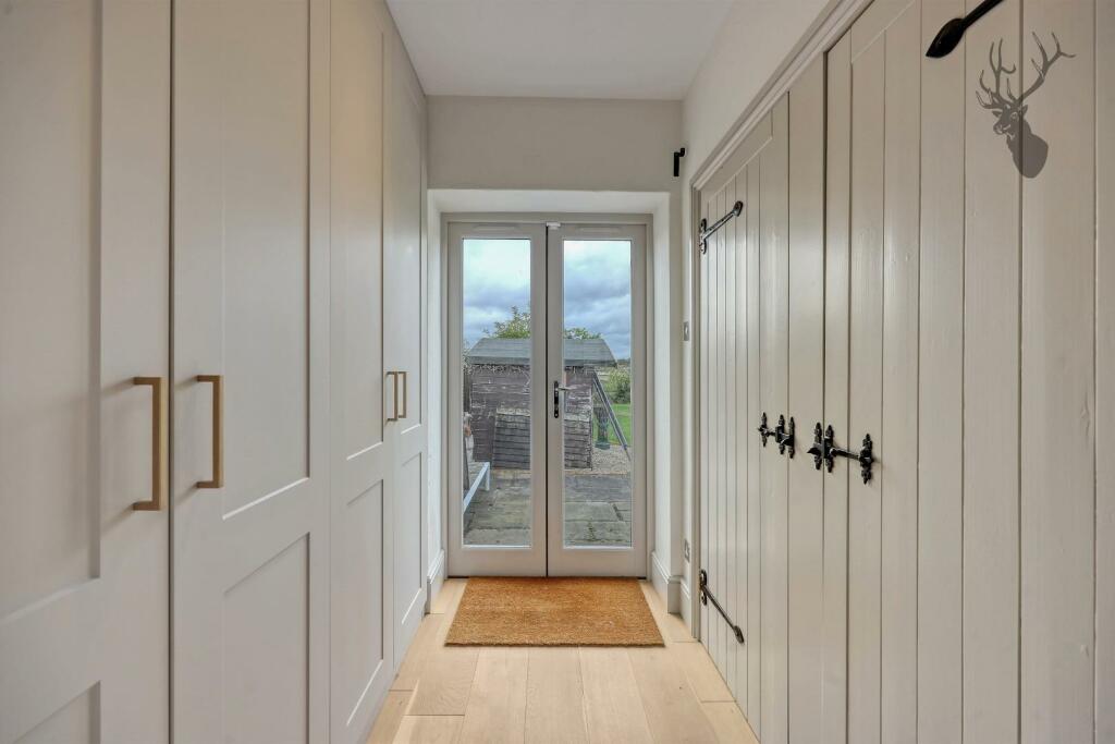 Additional image 10 of Chelmsford Road, High Ongar, Ongar