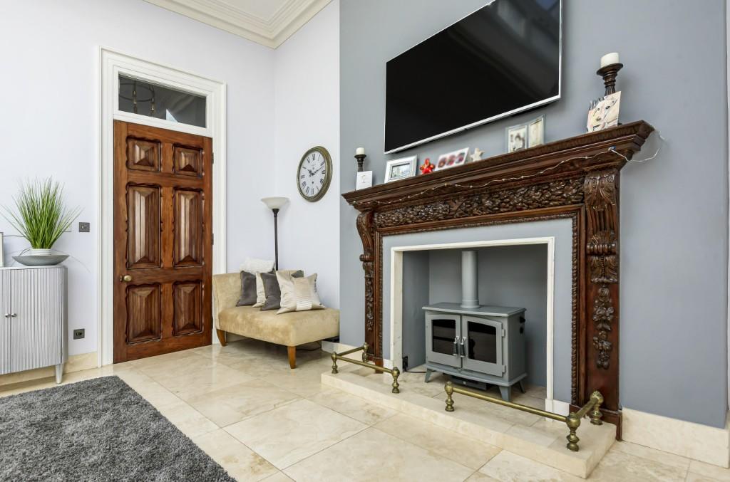 Additional image 20 of CM22