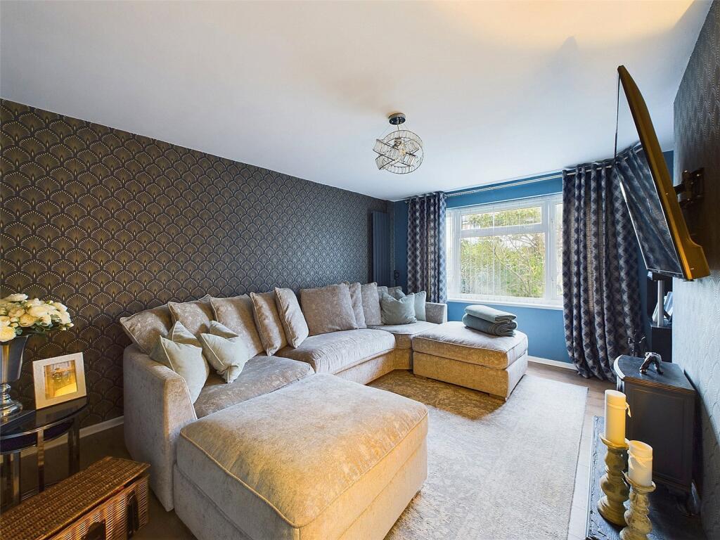 Additional image 3 of Chestnut Avenue, Heybridge, Maldon, Essex, CM9