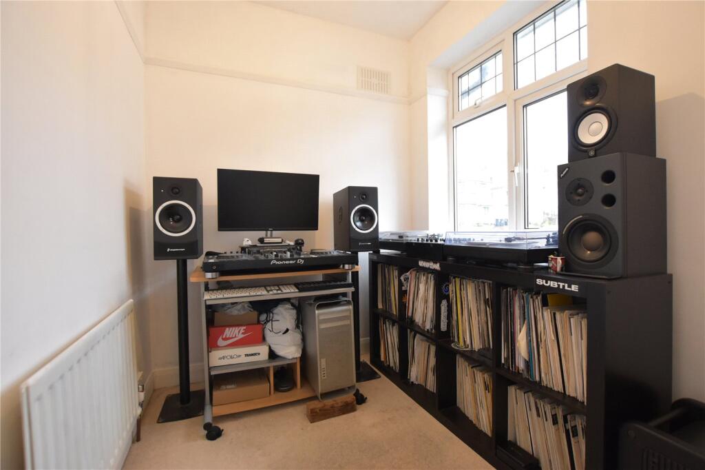 Additional image 11 of Winifred Road, Coulsdon, CR5