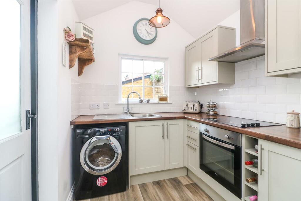 Additional image 4 of High Street, Bradwell-On-Sea