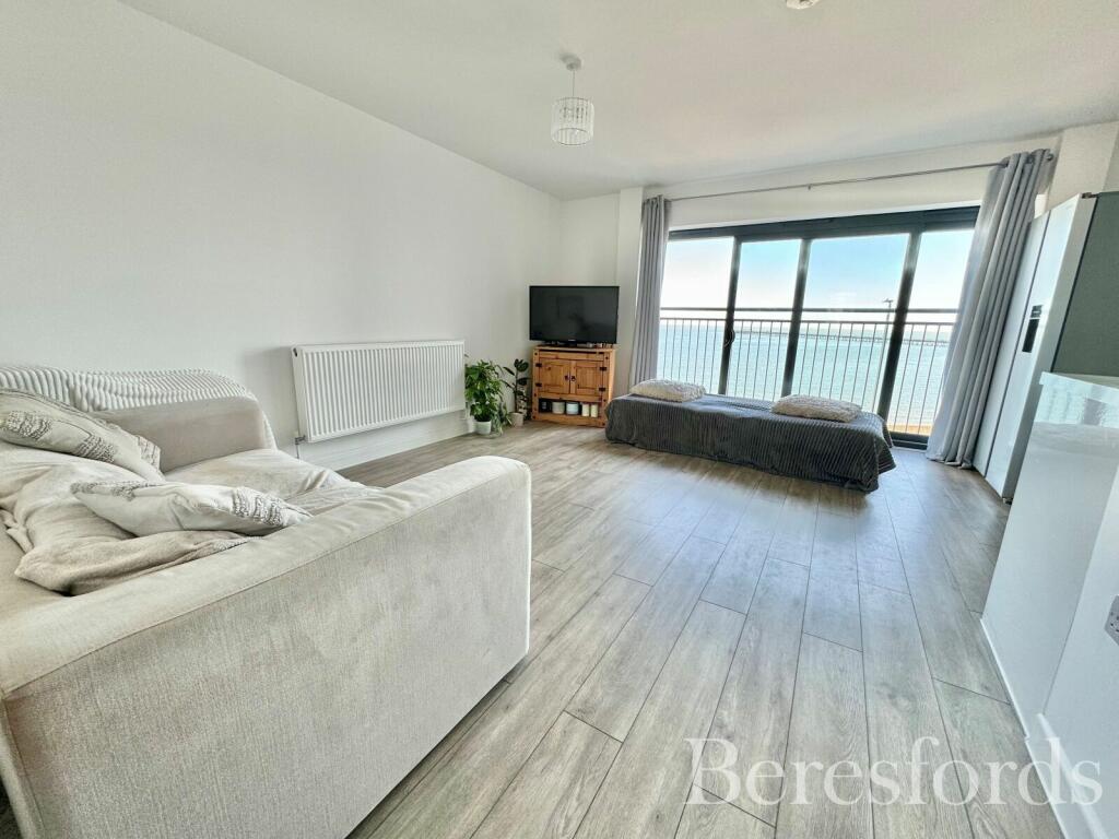 Additional image 4 of The Parade, Walton On The Naze, CO14