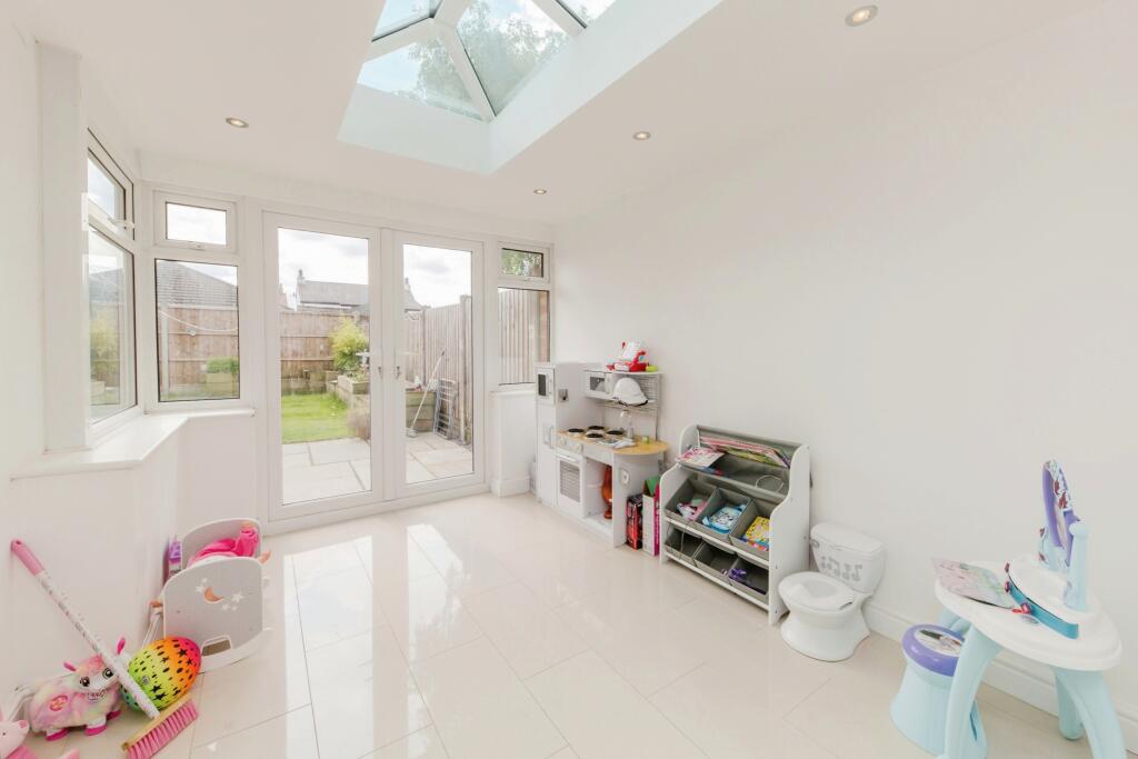 Additional image 19 of Greenlea Close, Whitby, Ellesmere Port, Cheshire, CH65