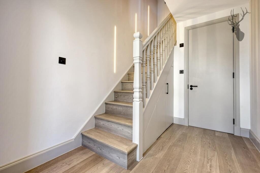 Additional image 8 of The Bramlings, Epping