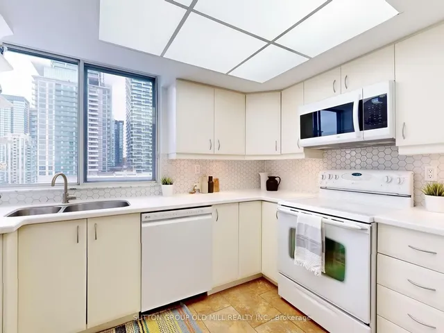 Additional image 9 of 7 Broadway Ave Unit 808