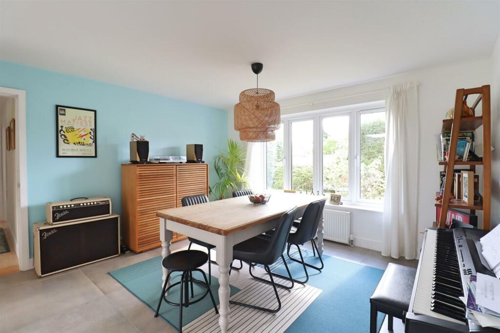 Additional image 5 of Barryfields, Shalford, Braintree