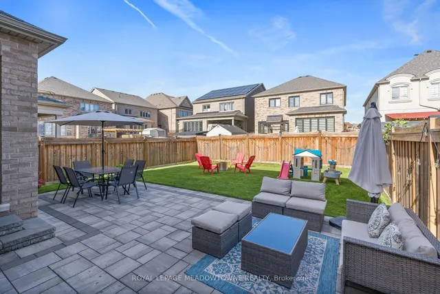 Additional image 26 of 19 Mugford Cres