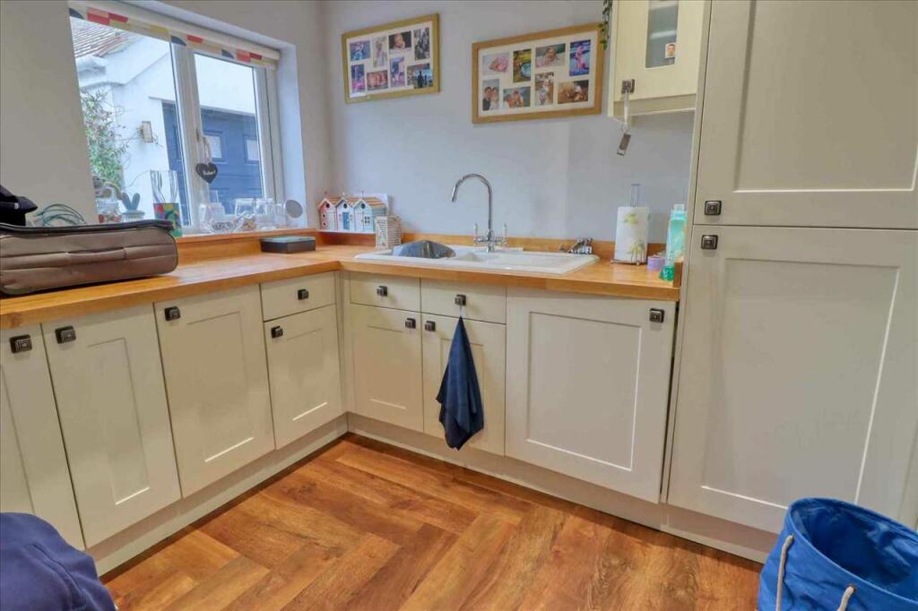 Additional image 10 of The Esplanade, Holland on Sea