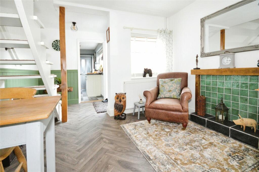 Additional image 4 of Barnfield, Manningtree, Essex, CO11