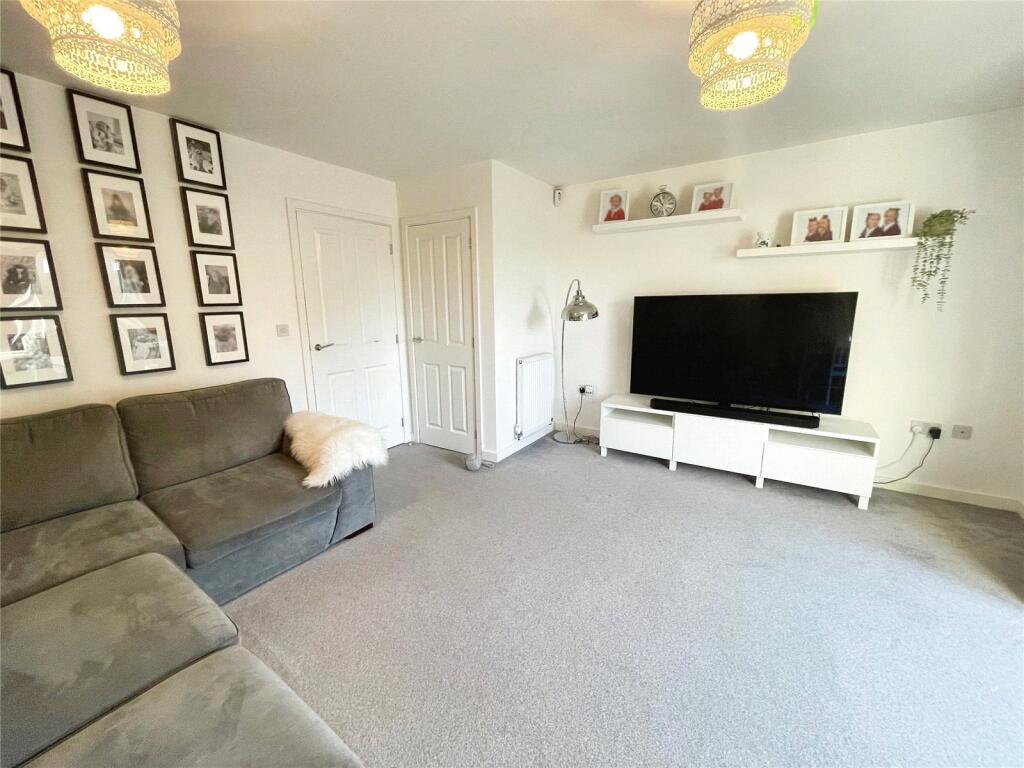 Additional image 16 of Read Close, Harlow, Essex, CM20