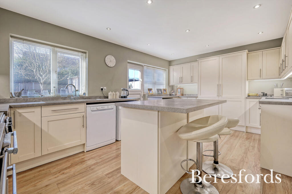 Additional image 6 of Dovedale Close, Ramsden Heath, CM11