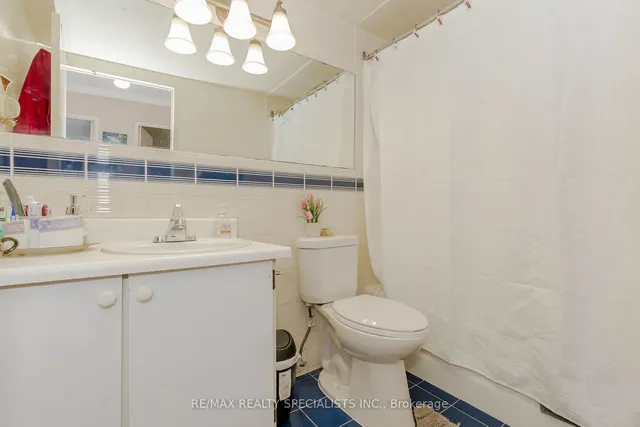 Additional image 29 of 1 Four Winds Dr Unit 106