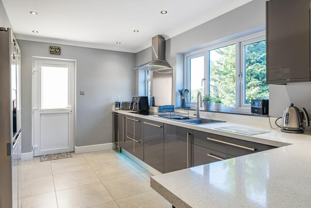 Additional image 2 of Searchwood Road, Warlingham, CR6