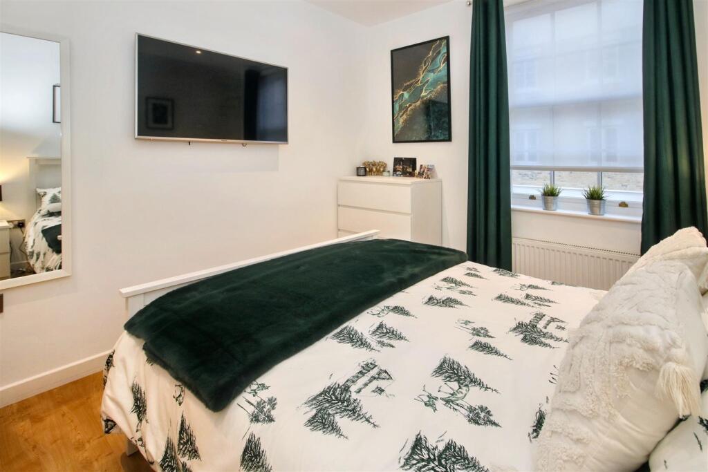 Additional image 8 of Station Court, Radford Way, Billericay