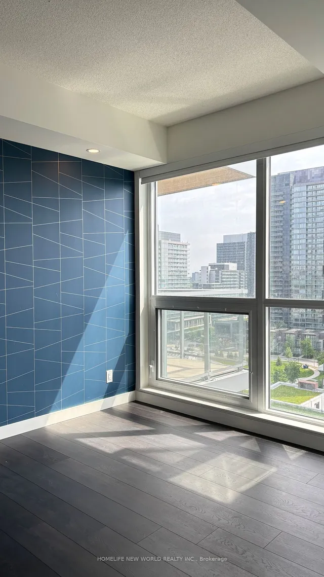 Additional image 6 of 27 Mcmahon Dr Unit #1102