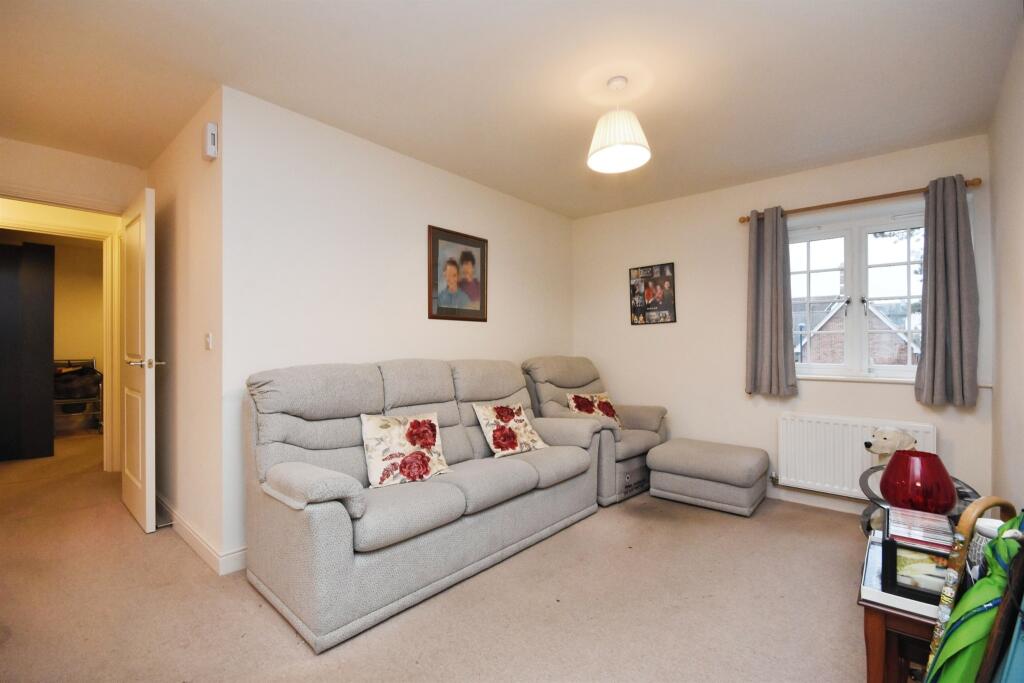 Additional image 2 of Dame Mary Walk, Halstead