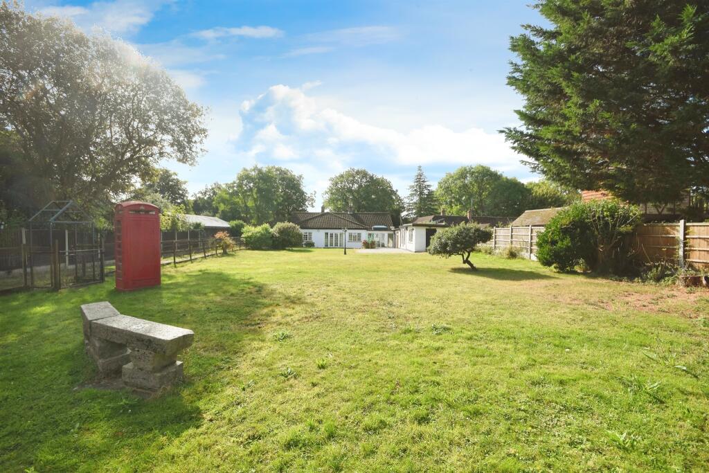 Additional image 16 of Hatch Road, Pilgrims Hatch, Brentwood