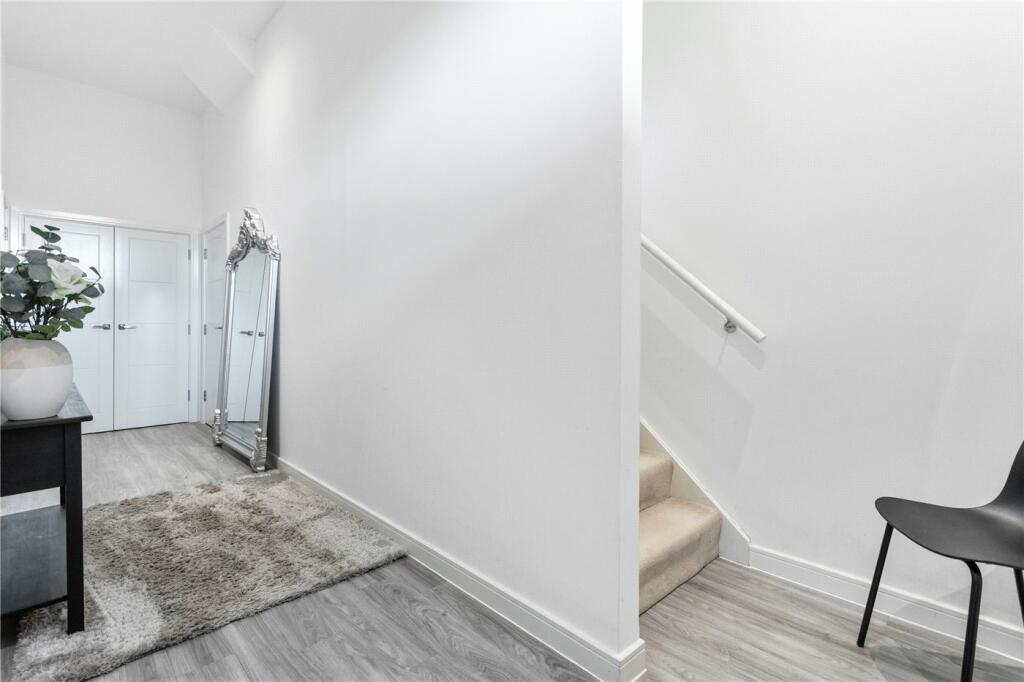 Additional image 6 of Ridge Road, Tooting, CR4