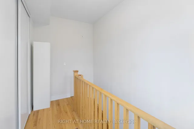 Additional image 38 of 719 Lawrence Ave Unit 52