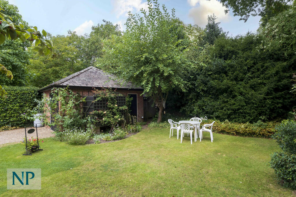 Additional image 10 of Maltings Close, Bures Hamlet