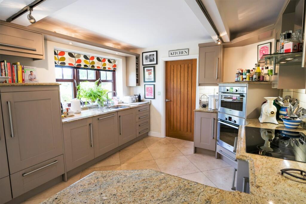 Additional image 29 of Ledsham Hall Lane, Ellesmere Port, CH66