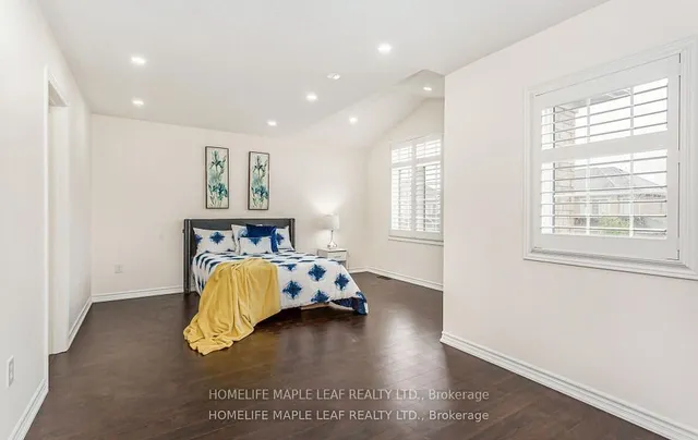 Additional image 32 of 11 Cloverhaven Rd