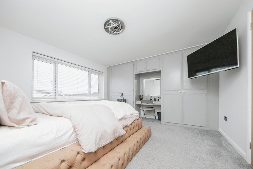 Additional image 7 of Richmond Crescent, Harwich