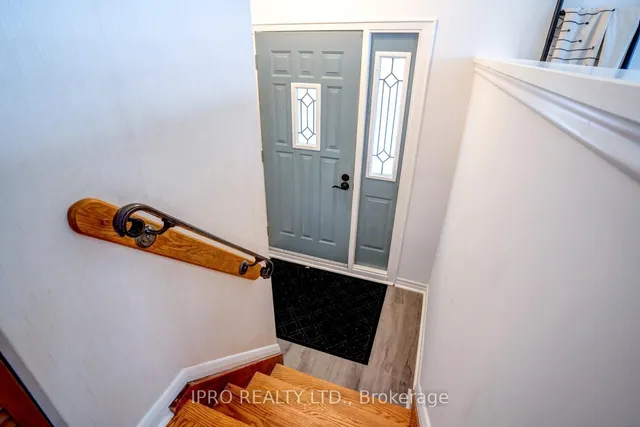 Additional image 5 of 3263 Lawrence Ave