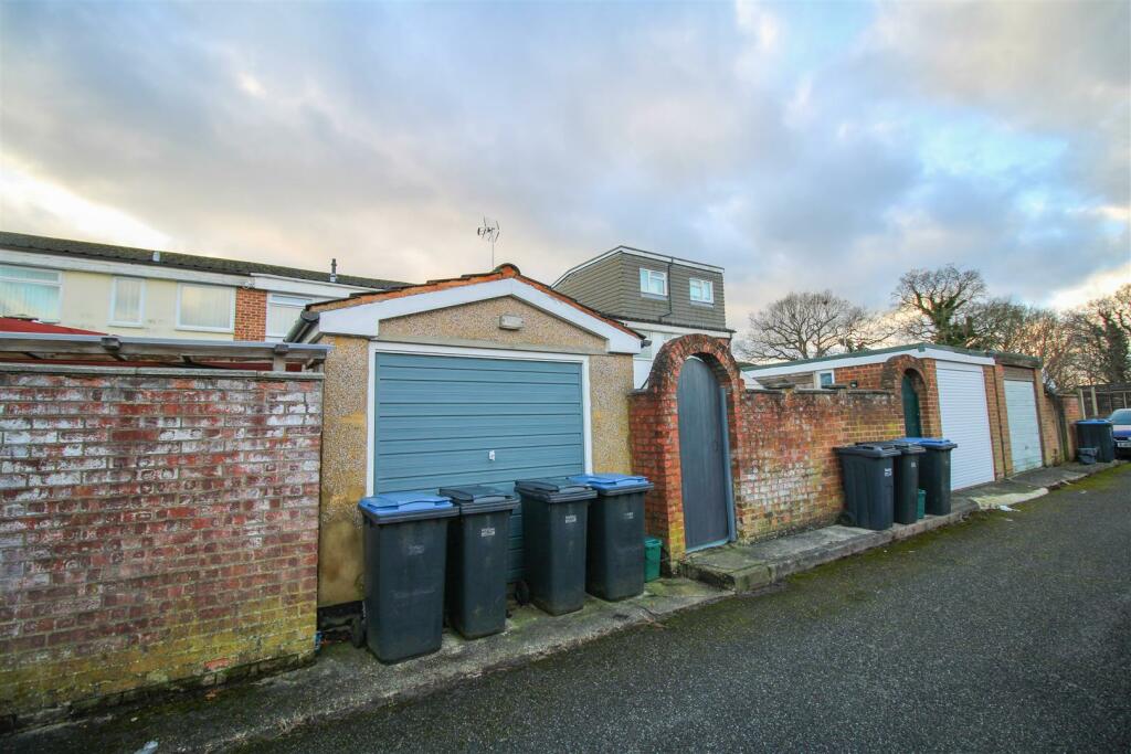 Additional image 13 of Little Cattins, Harlow