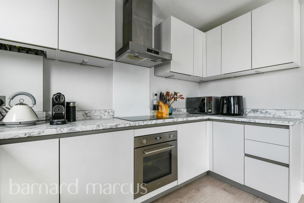 Additional image 4 of Whyteleafe Hill, WHYTELEAFE