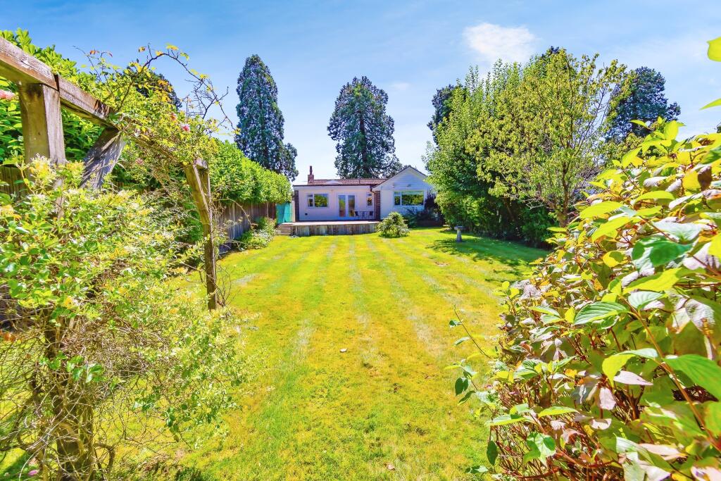 Additional image 18 of Leazes Avenue, Chaldon, Caterham, Surrey, CR3