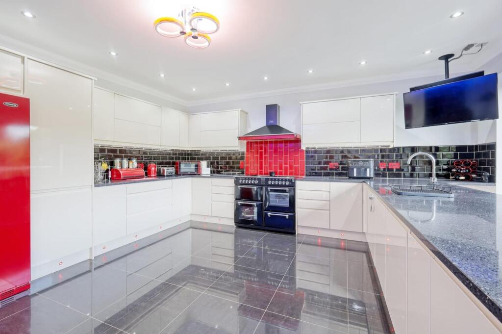 Additional image 23 of Ingrave Road, Brentwood