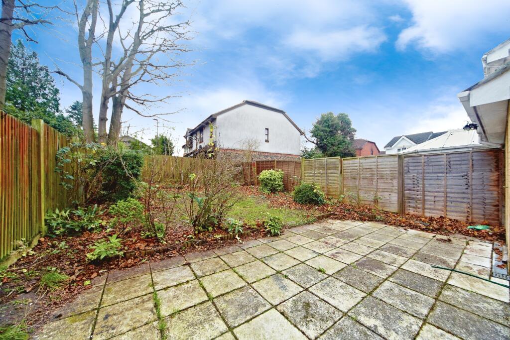 Additional image 8 of Hamond Close, South Croydon, CR2
