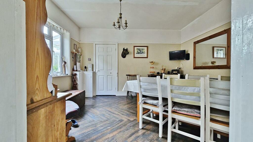 Additional image 13 of Greenway, Frinton-On-Sea