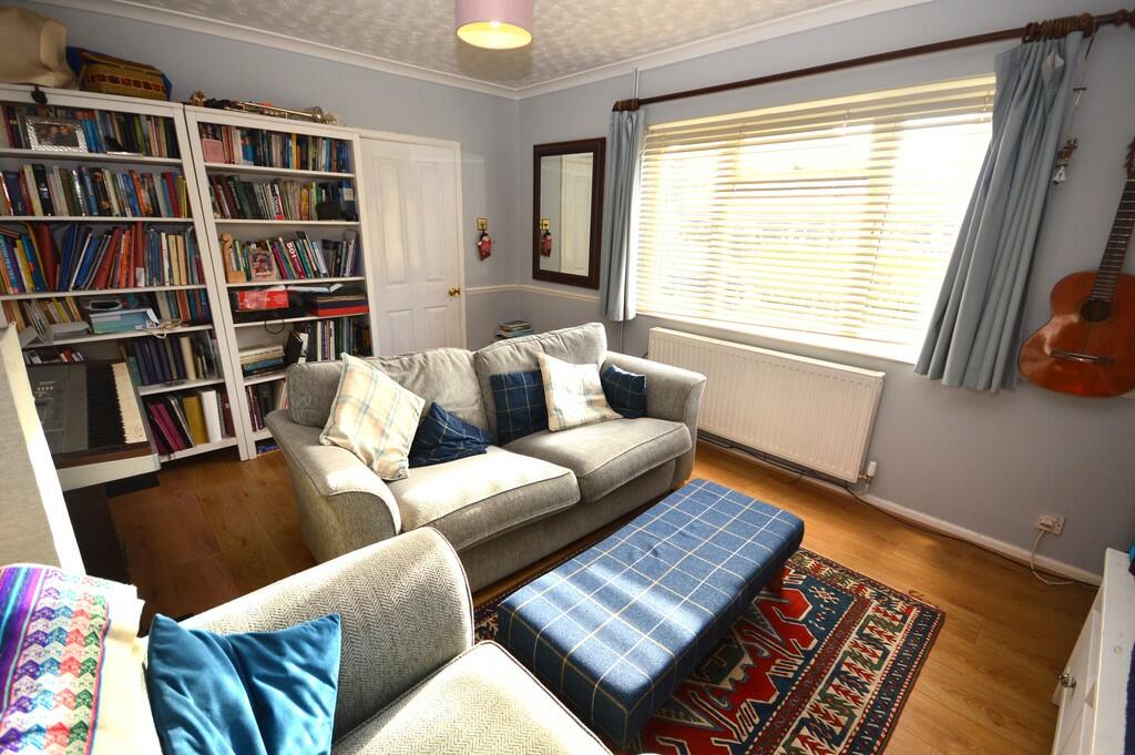 Additional image 6 of Rosabelle Avenue, Wivenhoe